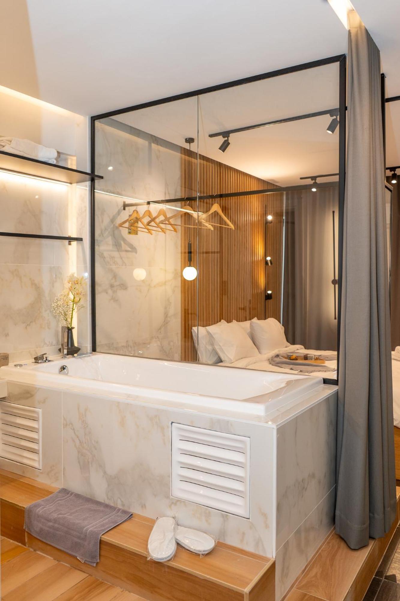 Apartmán Luxury With Jacuzzi By Sea&thecity *