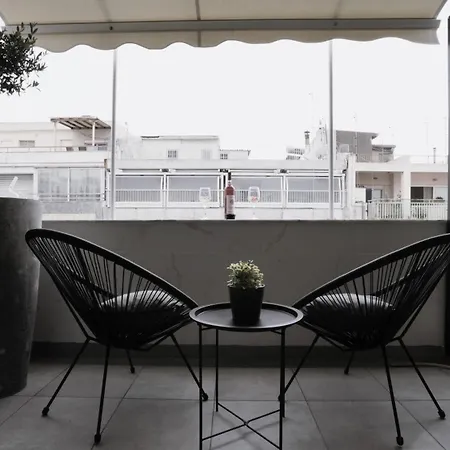 Luxury Suites With Jacuzzi By Sea&Thecity Thessaloniki Exterior photo